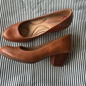 Comfortiva Amora block heel! Size 8.5